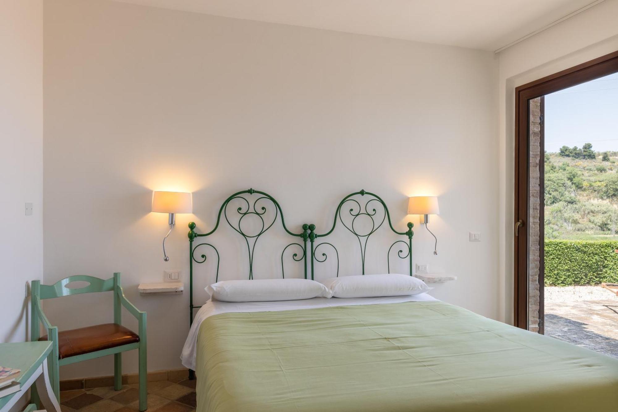 Villa Cri Cri B&B Di Charme San Benedetto del Tronto Exteriör bild